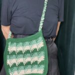 Bag green and white