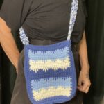 Bag blue and white